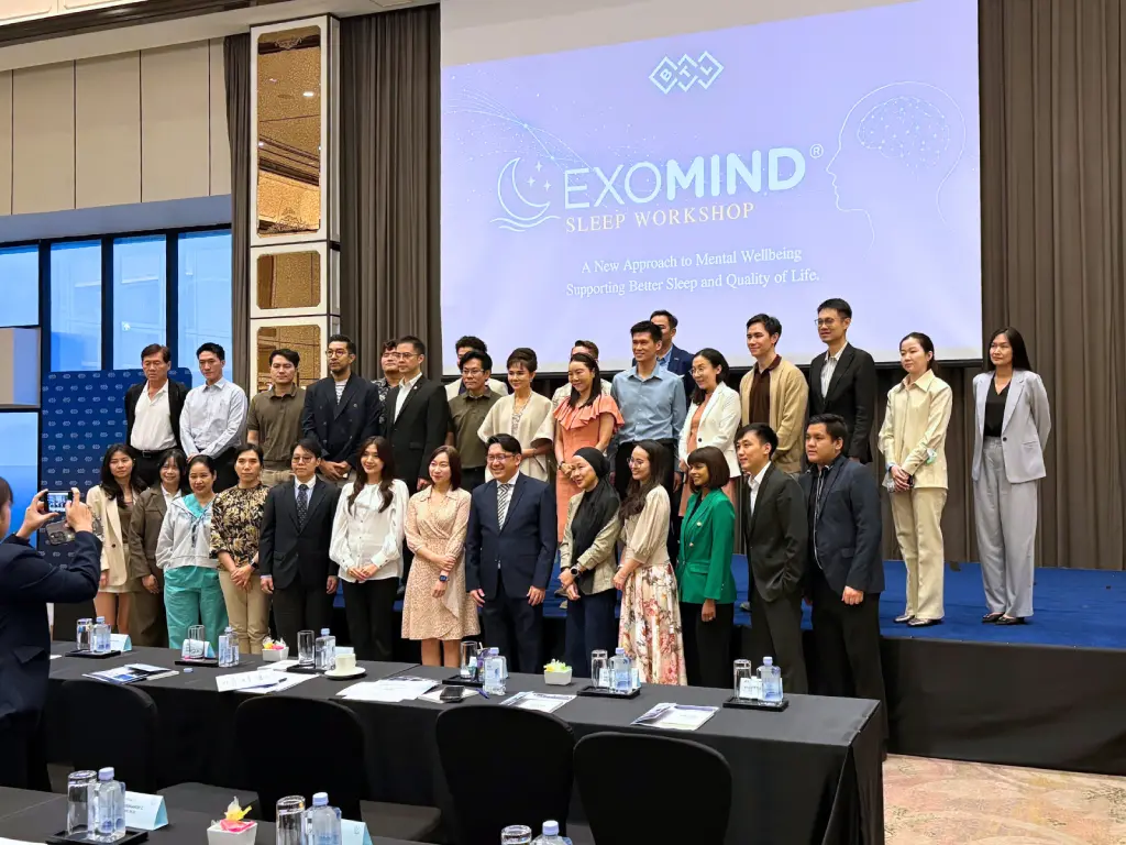 ทพ. ดร.อมรพงษ์ บนเวที EXOMIND Sleep Workshop