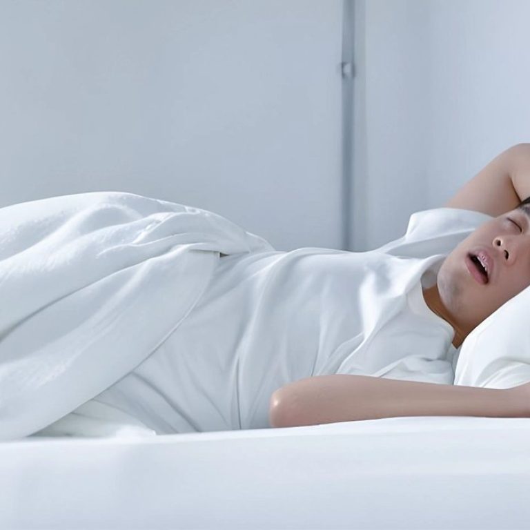 3 วิธีแก้ปัญหานอนกรนแบบไม่ต้องผ่าตัด